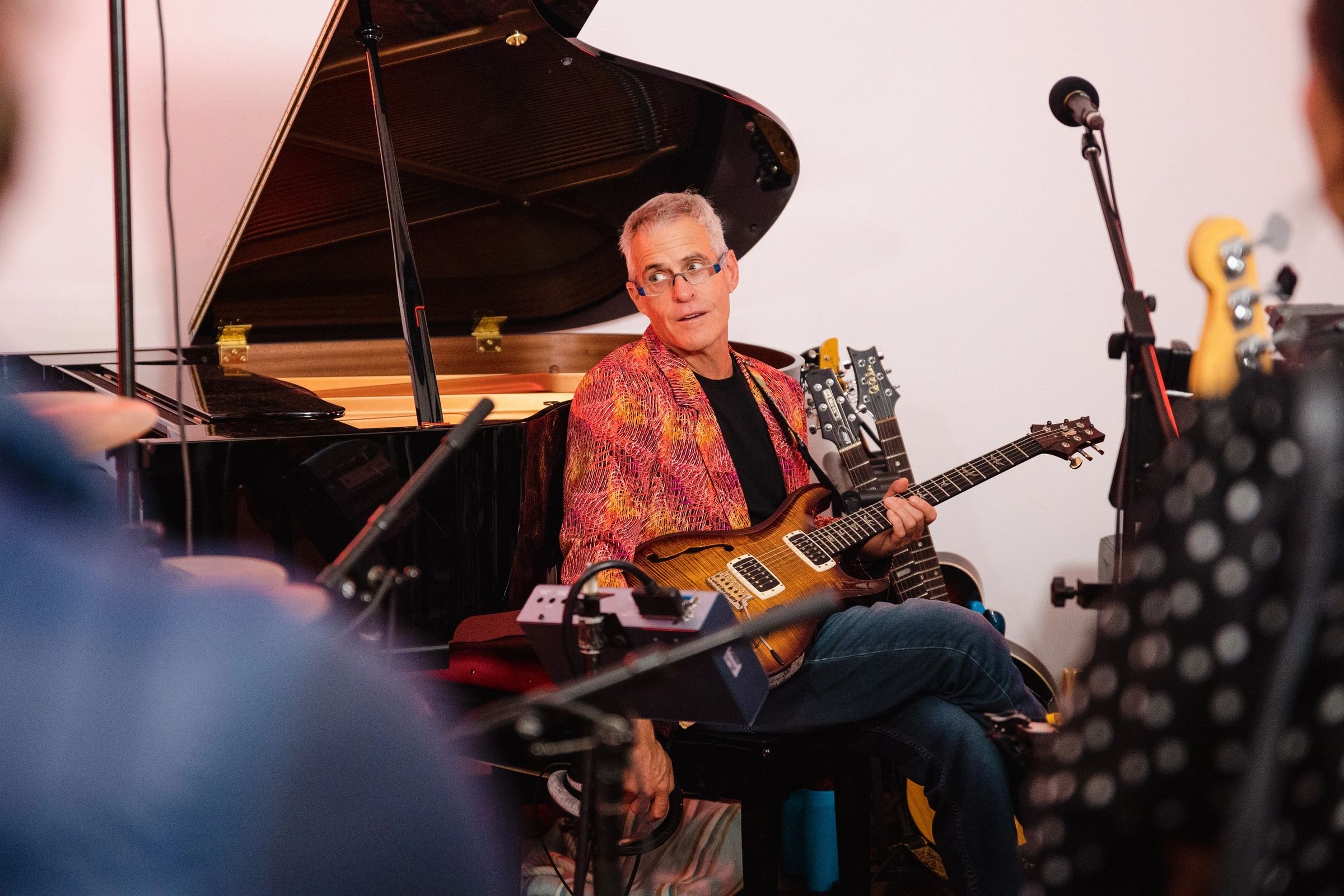 Groove Dr B performing original Australian blues and roots rock live on stage
